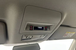 musta Volkswagen Amarok 2016 kuva 24.