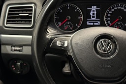 valkoinen Volkswagen Amarok 2017 kuva 14.