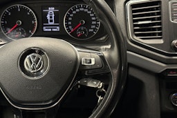 valkoinen Volkswagen Amarok 2017 kuva 15.