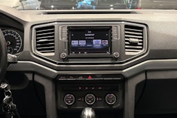 valkoinen Volkswagen Amarok 2017 kuva 16.