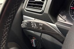 valkoinen Volkswagen Amarok 2017 kuva 27.