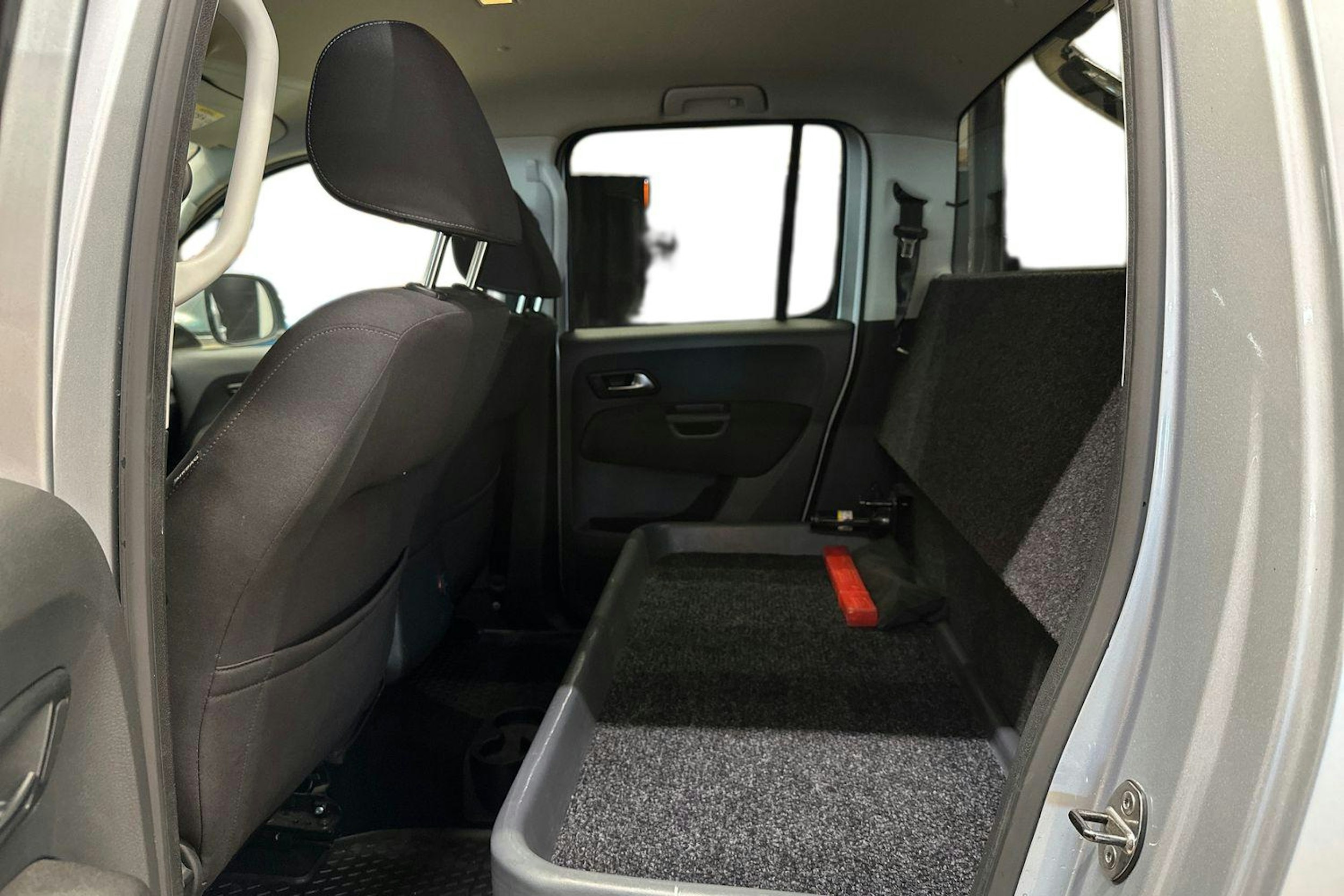 Hopea Volkswagen Amarok 2017 kuva 8.