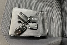 Hopea Volkswagen Amarok 2017 kuva 22.