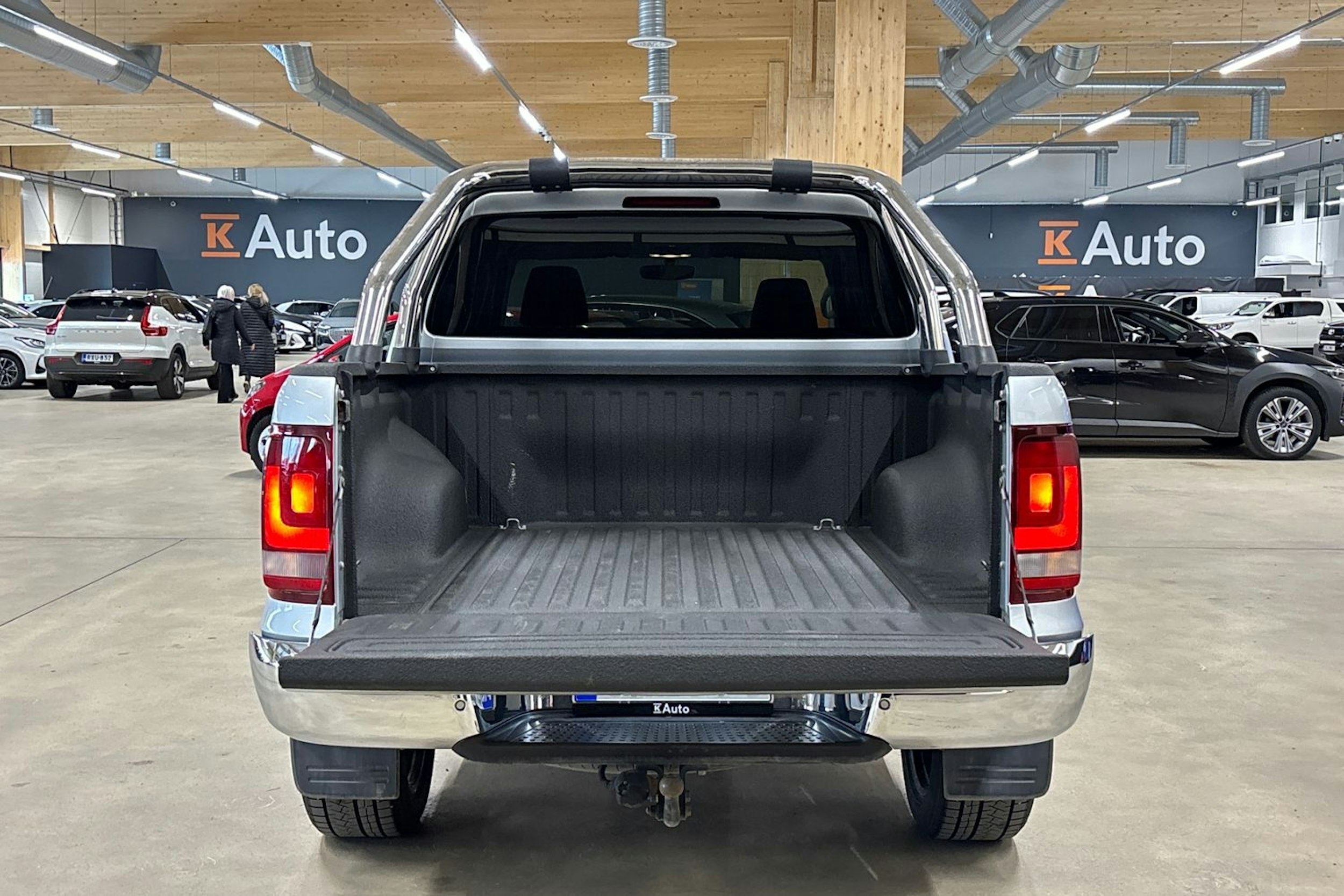 Hopea Volkswagen Amarok 2017 kuva 28.