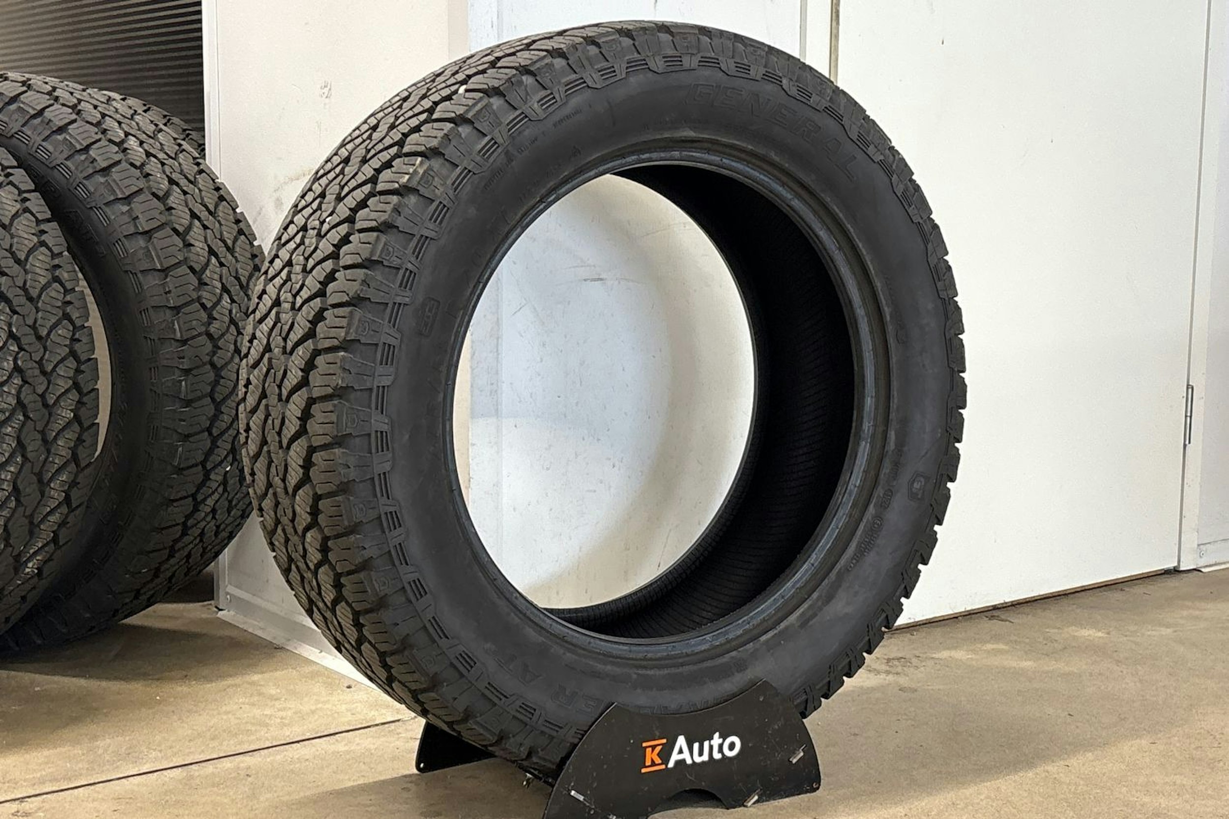 Hopea Volkswagen Amarok 2017 kuva 31.