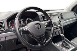 Sininen Volkswagen Amarok 2017 kuva 3.
