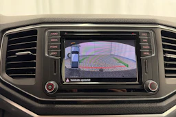 sininen Volkswagen Amarok 2017 kuva 20.