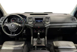 musta Volkswagen Amarok 2017 kuva 9.