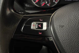 musta Volkswagen Amarok 2017 kuva 21.
