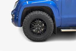 Sininen Volkswagen Amarok 2017 kuva 12.