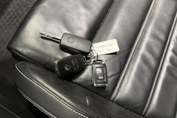 Sininen Volkswagen Amarok 2017 kuva 24.