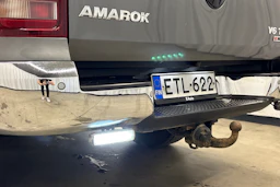 met. graffitinharmaa Volkswagen Amarok 2017 kuva 27.