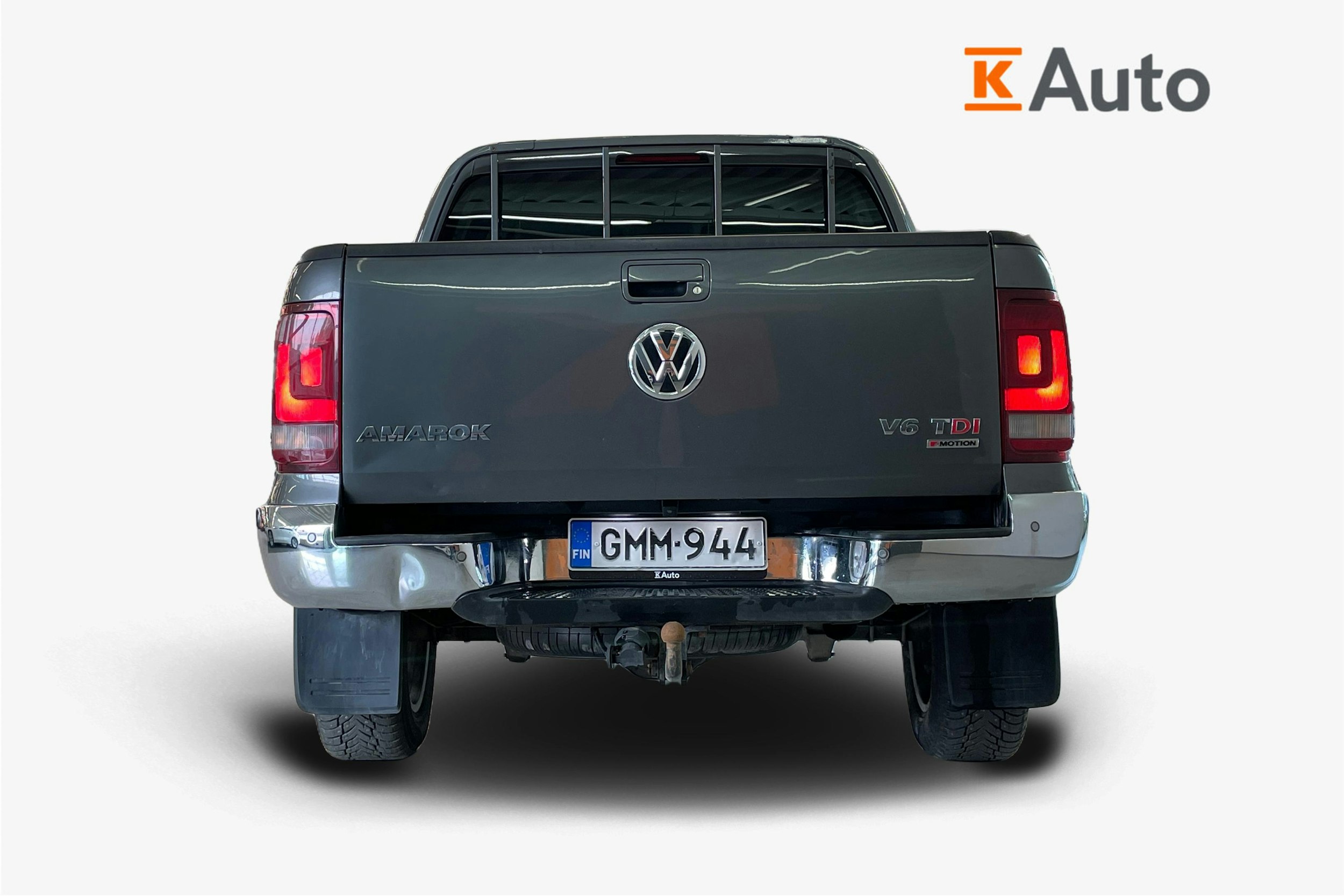 Harmaa Volkswagen Amarok 2017 kuva 3.