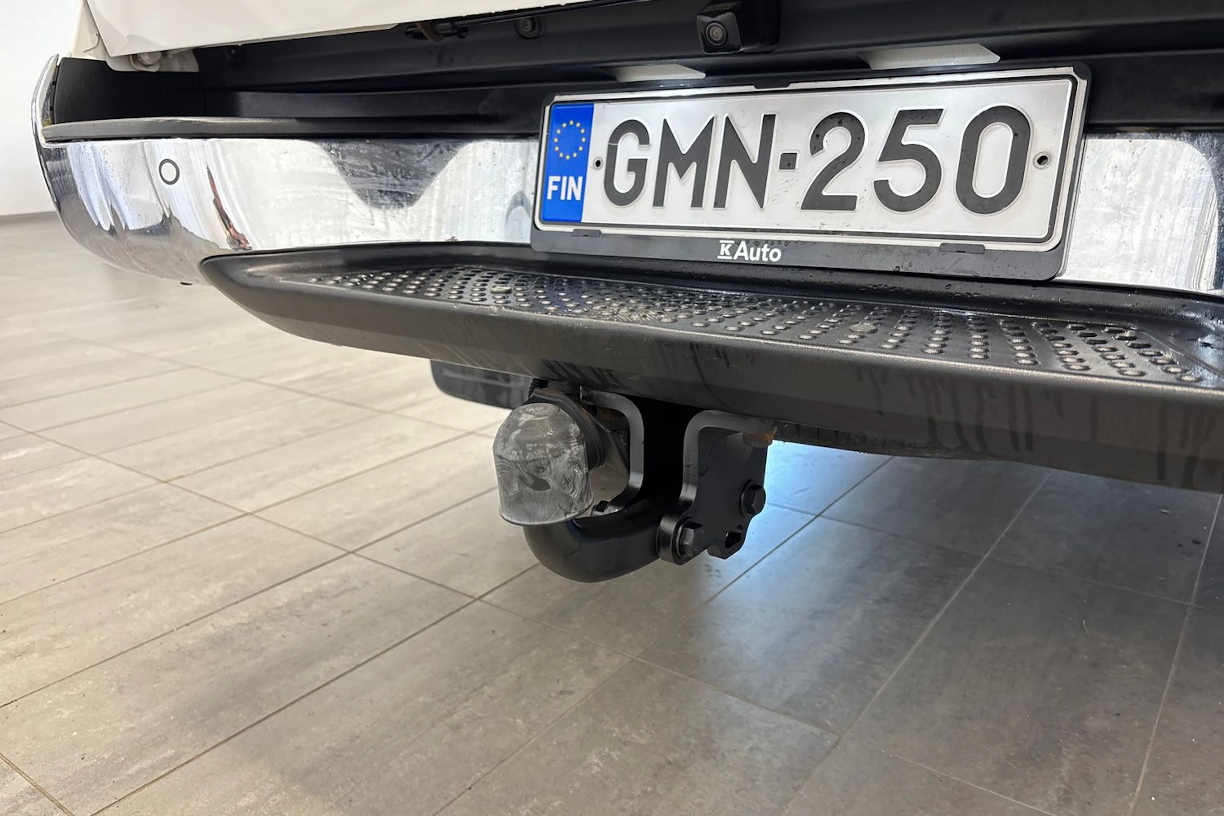 valkoinen Volkswagen Amarok 2017 kuva 12.