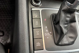 valkoinen Volkswagen Amarok 2017 kuva 16.
