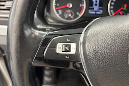 valkoinen Volkswagen Amarok 2017 kuva 19.