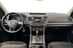 ruskea (beige) Volkswagen Amarok 2017 kuva 9.