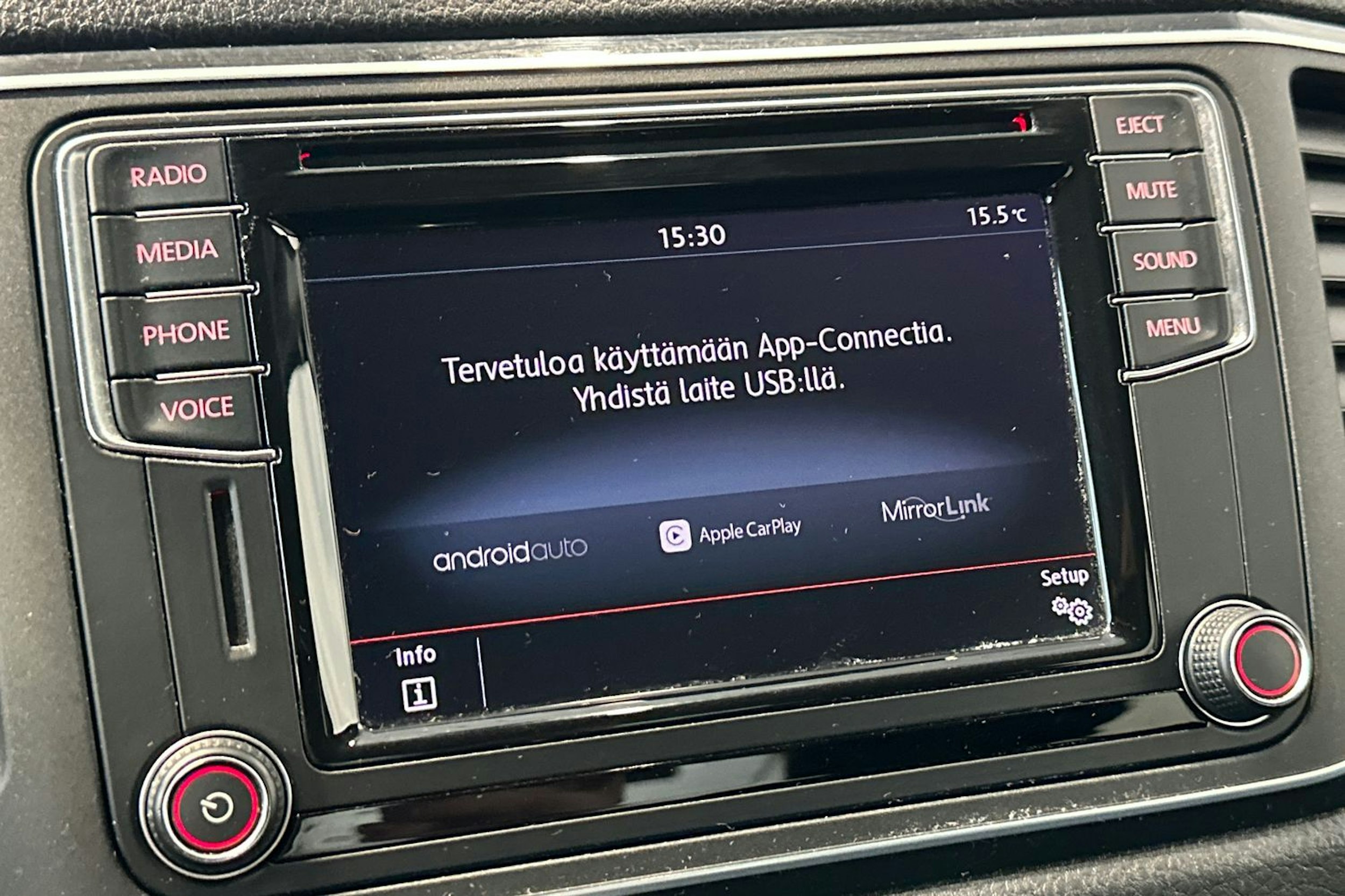 ruskea (beige) Volkswagen Amarok 2017 kuva 25.