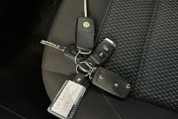 ruskea (beige) Volkswagen Amarok 2017 kuva 31.