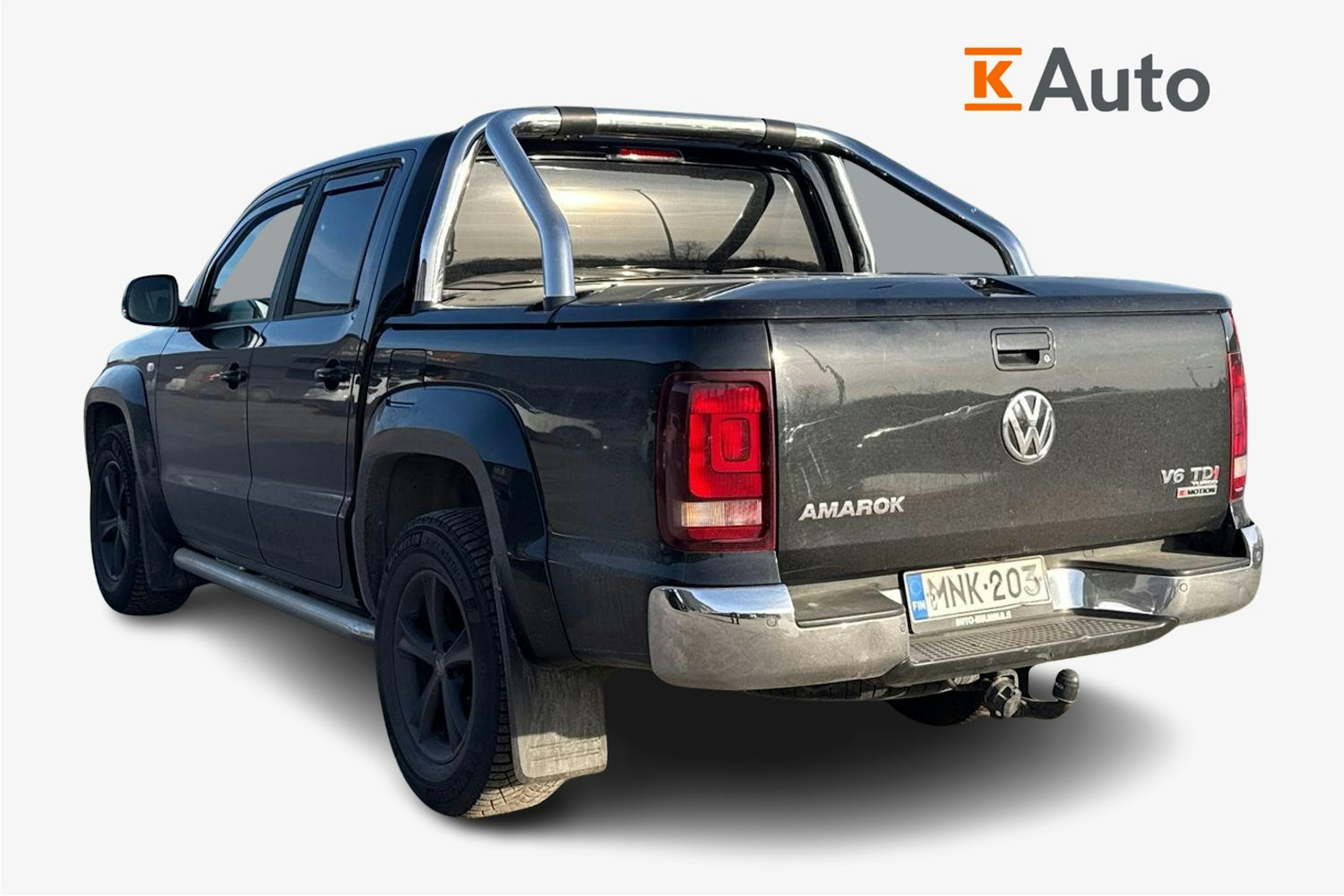 musta Volkswagen Amarok 2017 kuva 2.