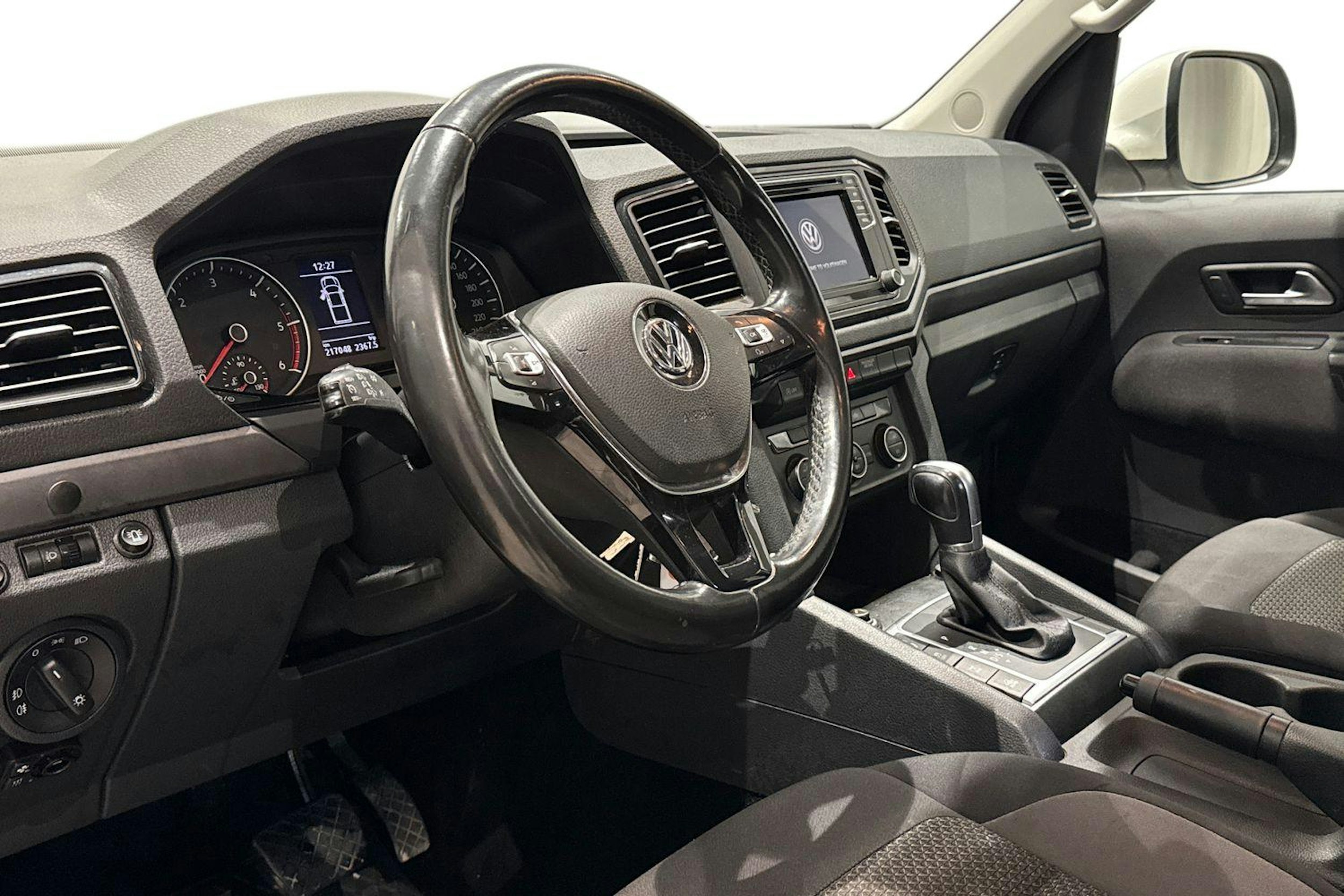 valkoinen Volkswagen Amarok 2017 kuva 7.