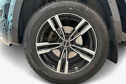 musta Volkswagen Amarok 2017 kuva 11.