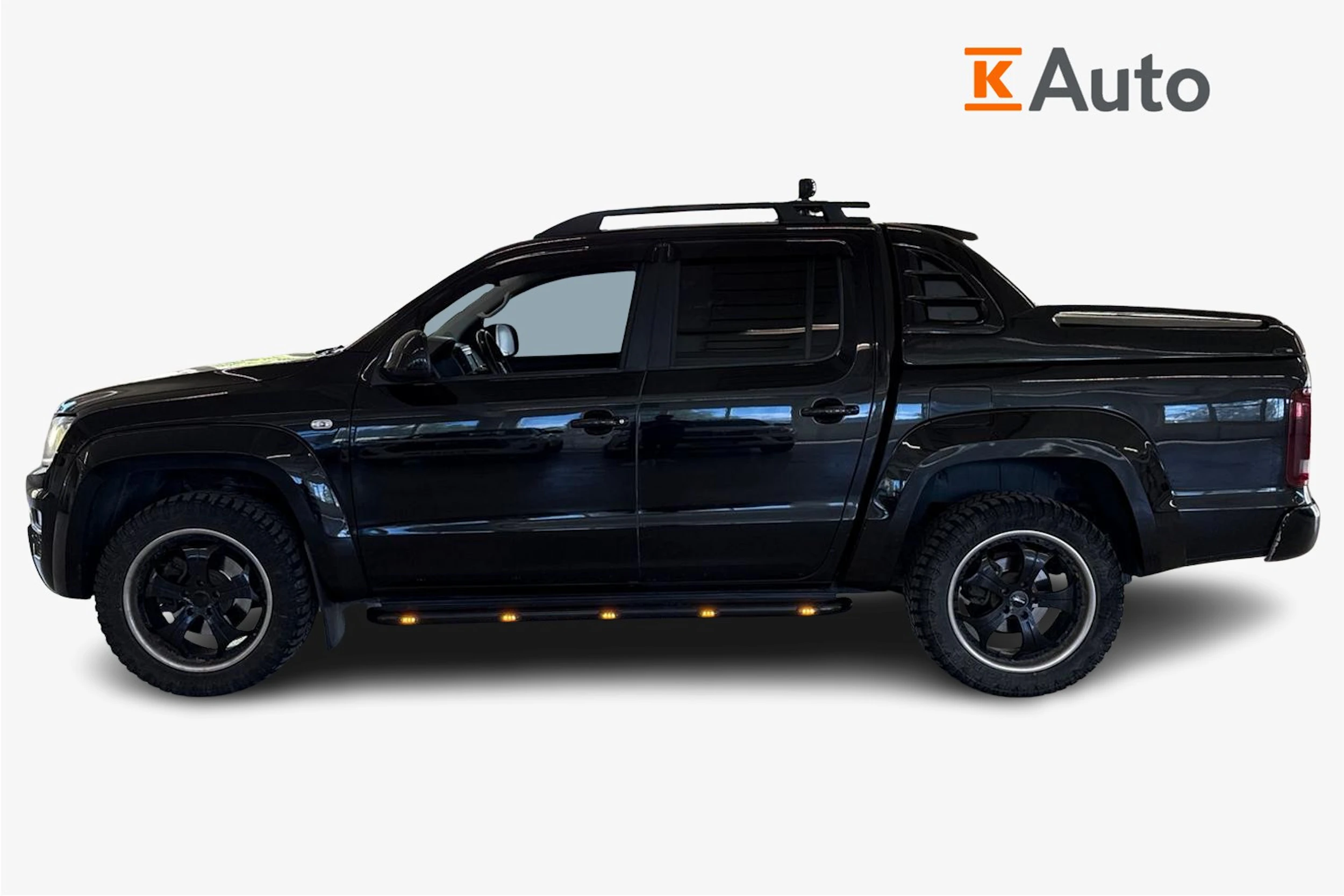 musta Volkswagen Amarok 2017 kuva 7.