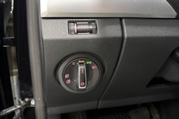 musta Volkswagen Amarok 2017 kuva 20.