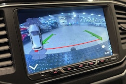musta Volkswagen Amarok 2017 kuva 25.