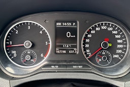 musta Volkswagen Amarok 2017 kuva 15.