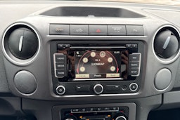 musta Volkswagen Amarok 2017 kuva 19.