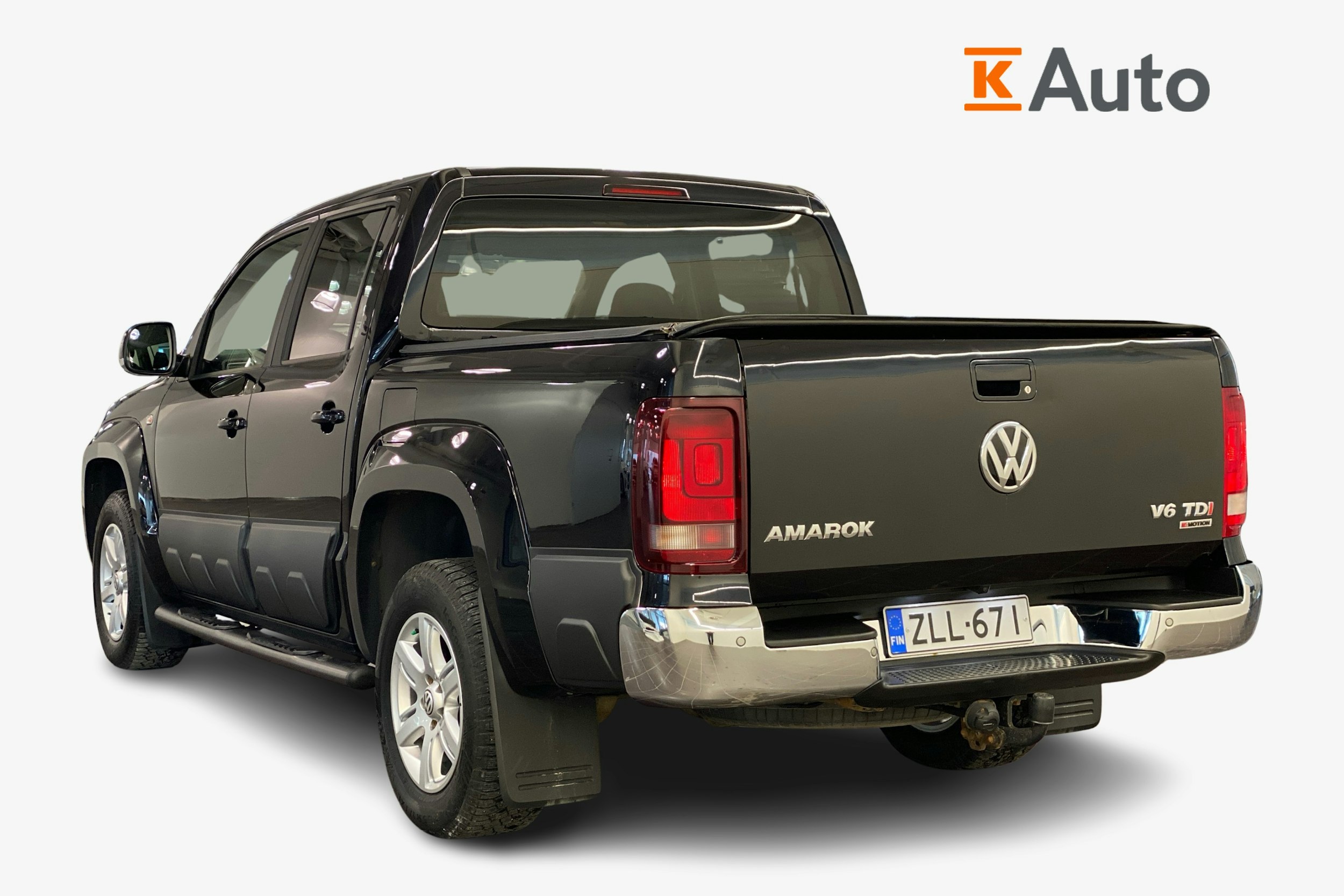 Musta Volkswagen Amarok 2017 kuva 2.