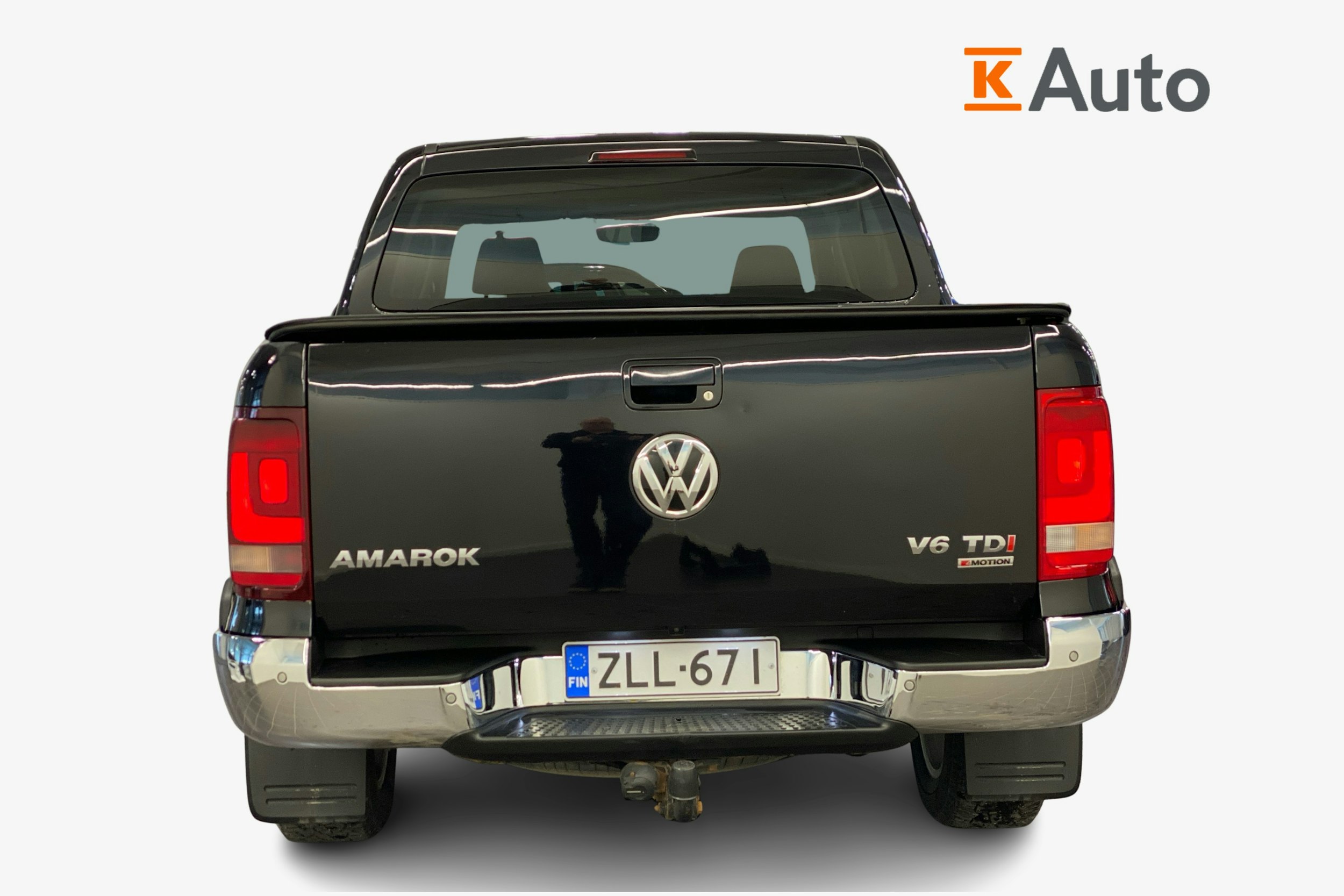 Musta Volkswagen Amarok 2017 kuva 3.