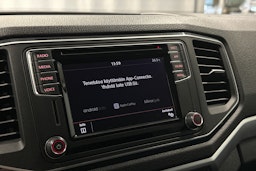 sininen Volkswagen Amarok 2018 kuva 17.