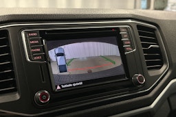 sininen Volkswagen Amarok 2018 kuva 18.