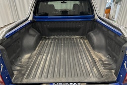 sininen Volkswagen Amarok 2018 kuva 10.
