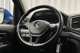 sininen Volkswagen Amarok 2018 kuva 12.