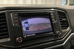 sininen Volkswagen Amarok 2018 kuva 18.