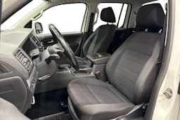 valkoinen Volkswagen Amarok 2018 kuva 6.