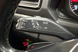 valkoinen Volkswagen Amarok 2018 kuva 13.