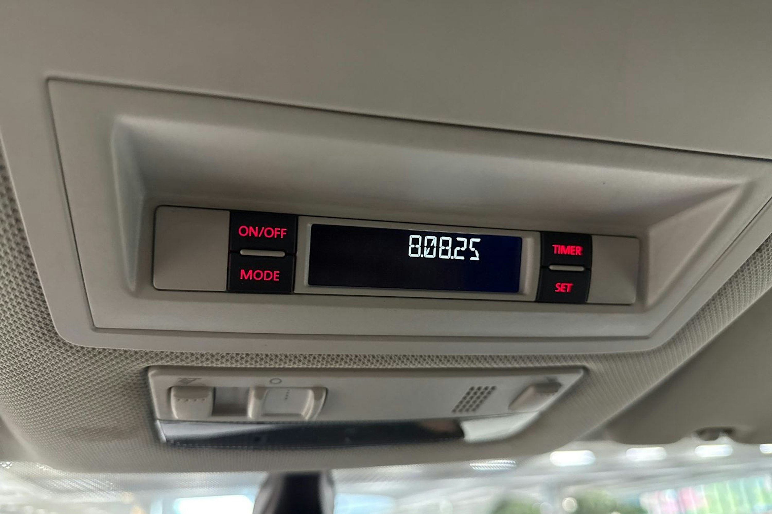 valkoinen Volkswagen Amarok 2018 kuva 19.