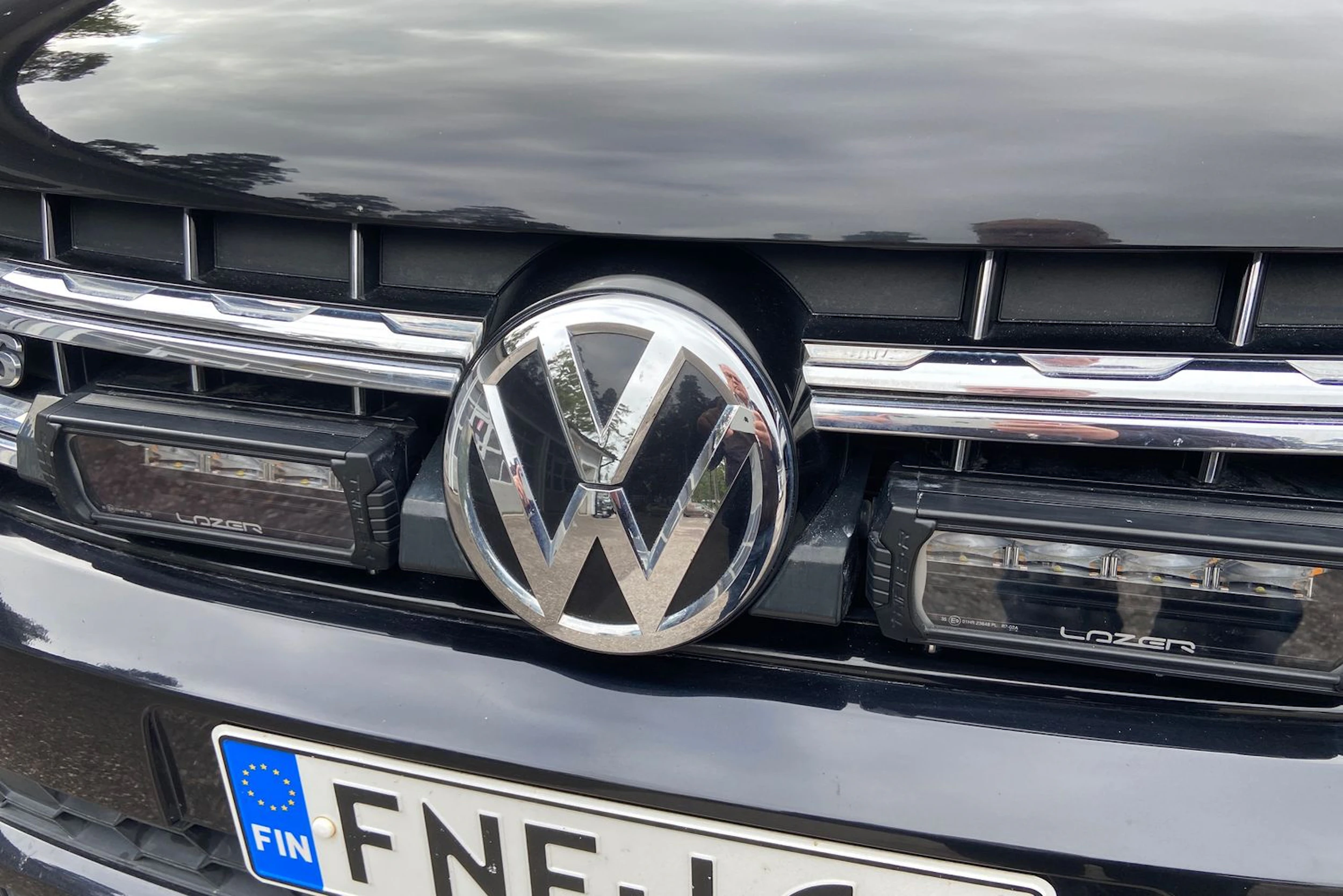 musta Volkswagen Amarok 2018 kuva 19.