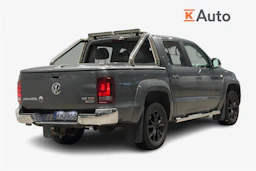 harmaa Volkswagen Amarok 2018 kuva 2.