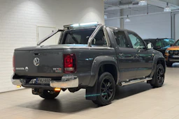 harmaa Volkswagen Amarok 2018 kuva 27.
