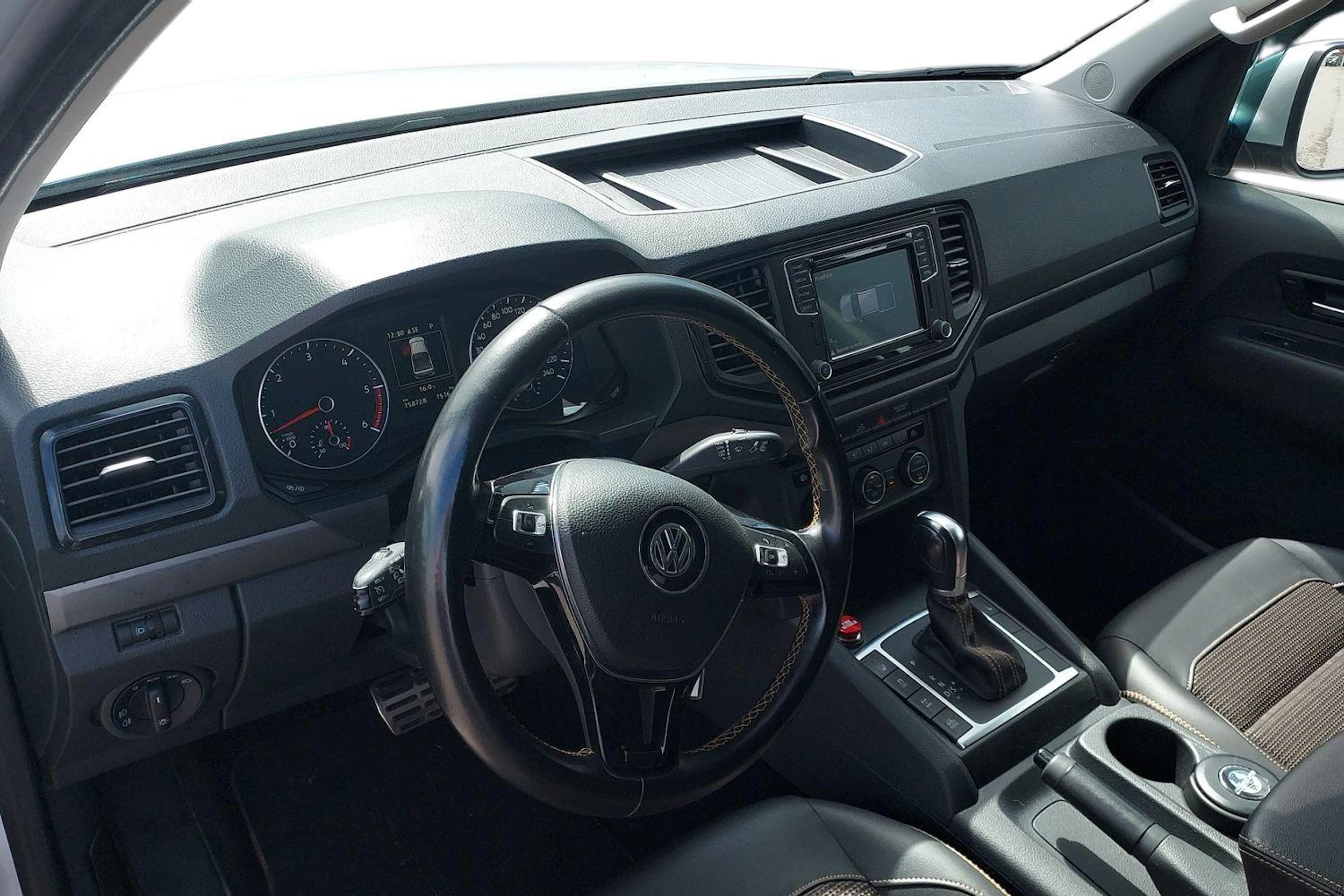 hopea Volkswagen Amarok 2018 kuva 3.