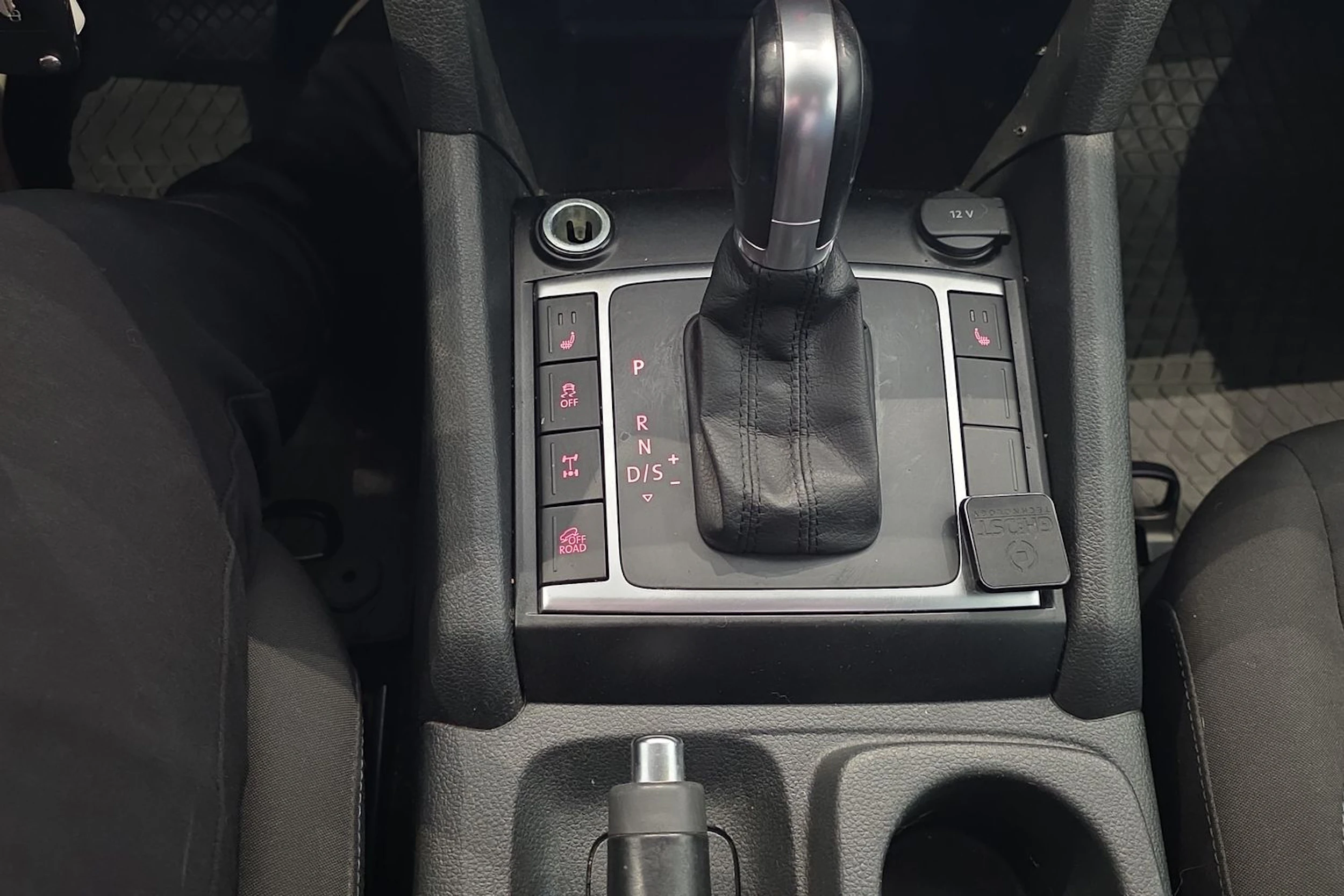 hopea Volkswagen Amarok 2018 kuva 25.