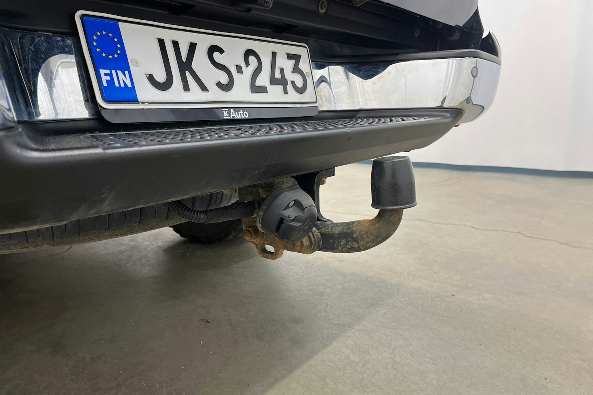 Sininen Volkswagen Amarok 2018 kuva 15.