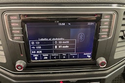 Sininen Volkswagen Amarok 2018 kuva 22.