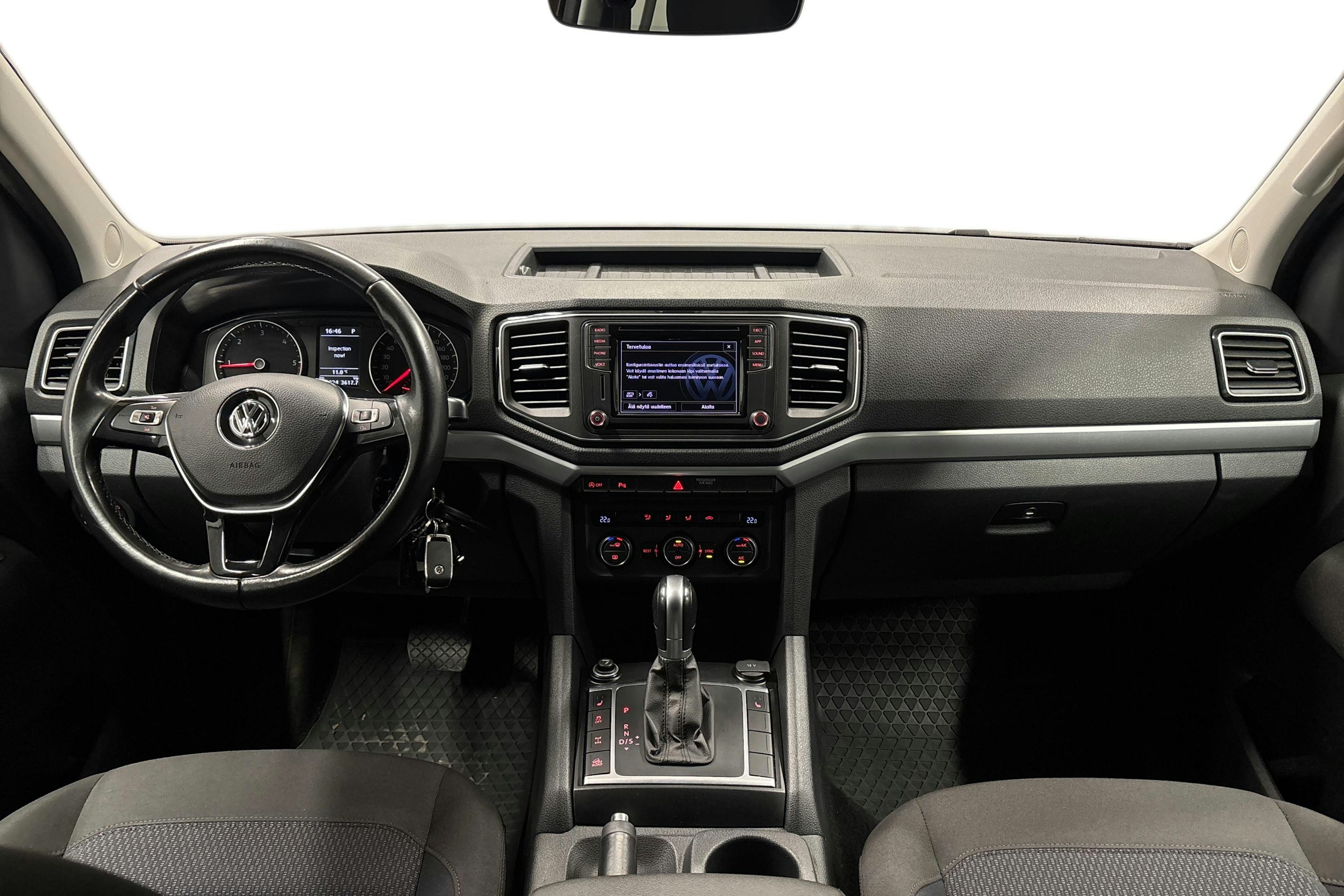 ruskea (beige) Volkswagen Amarok 2018 kuva 9.