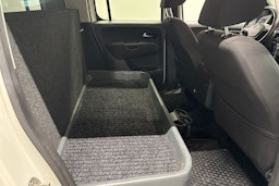 valkoinen Volkswagen Amarok 2018 kuva 13.